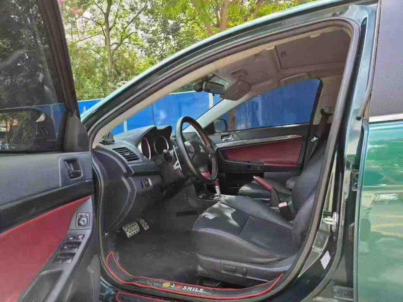 南宁12年三菱翼神4