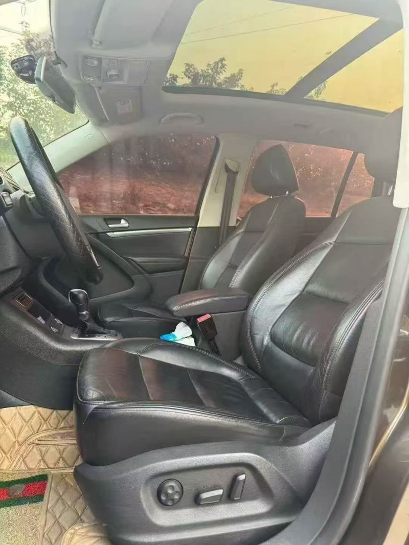 洛阳16年大众途观5