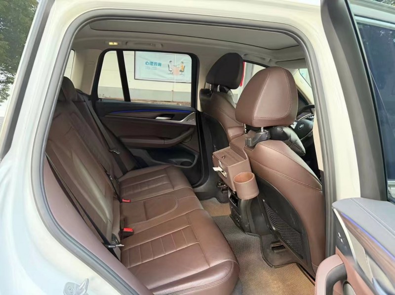 深圳21年宝马X34