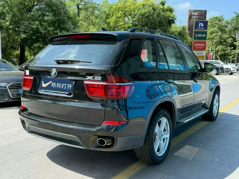 深圳12年宝马X57