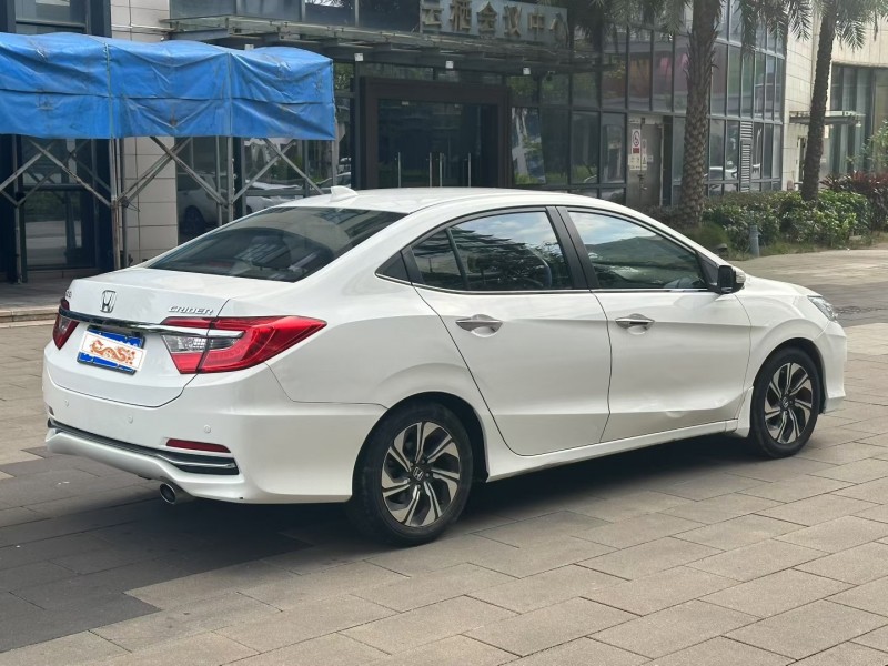 佛山17年本田凌派5