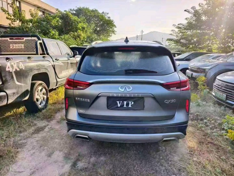 嘉兴18年英菲尼迪QX503
