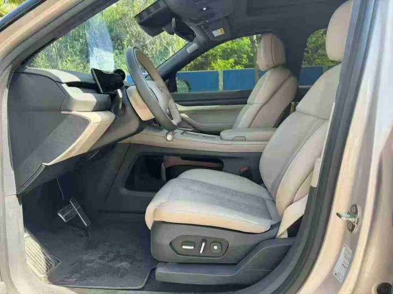 南宁23年蔚来ES84