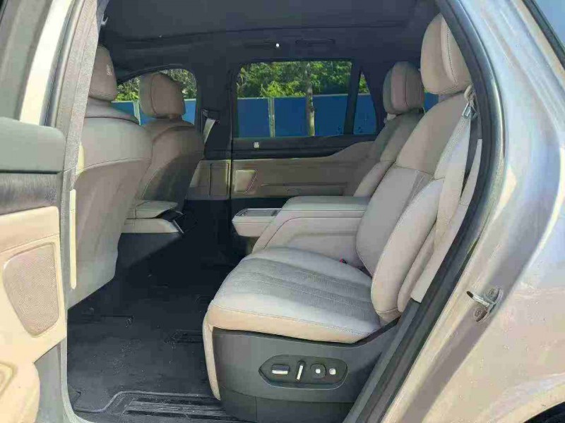 南宁23年蔚来ES86