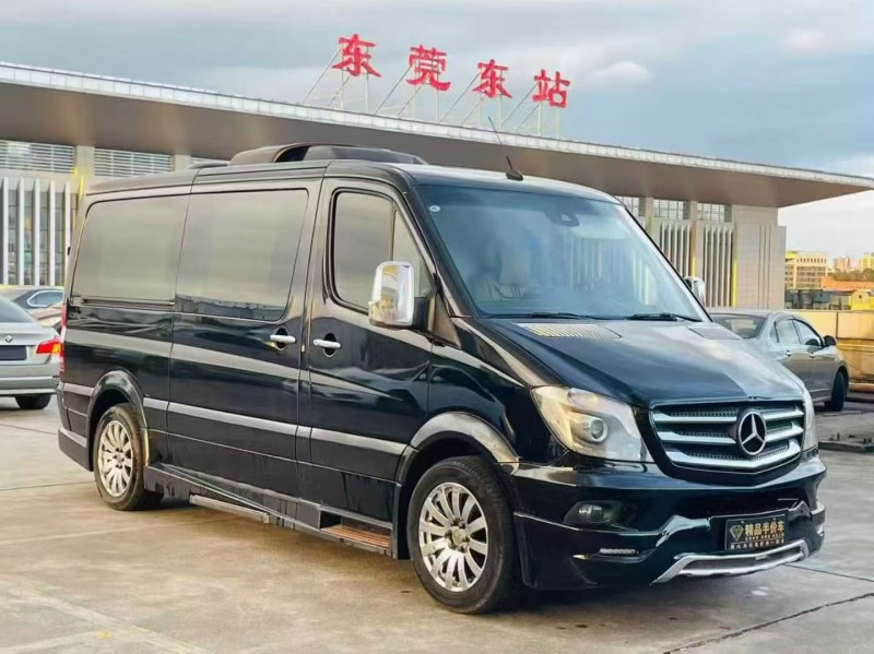 东莞16年奔驰凌特2