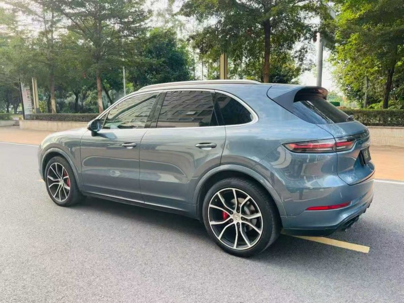 东莞18年保时捷卡宴6