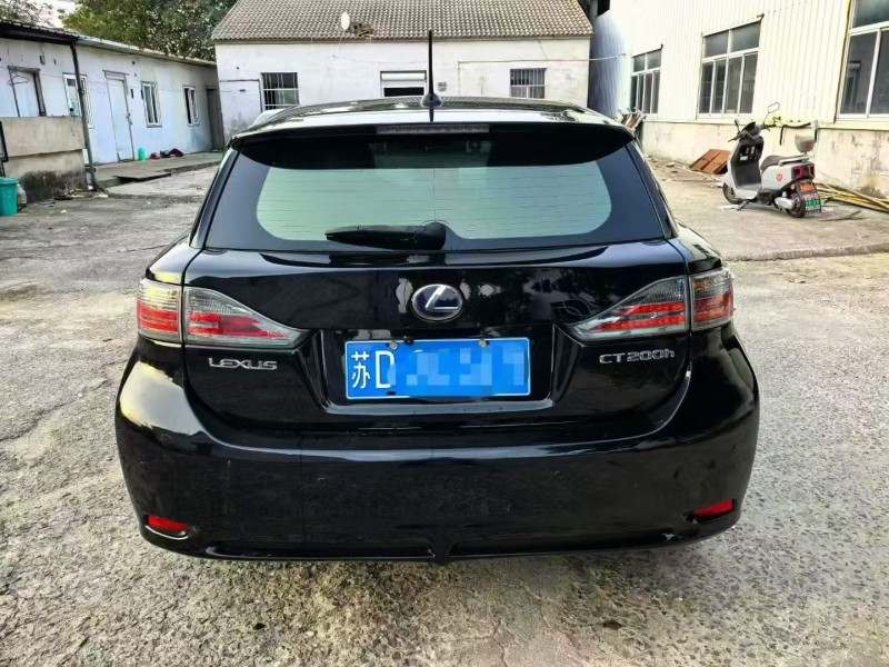 徐州13年雷克萨斯CT8