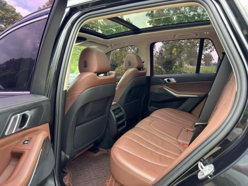 盐城19年宝马X57