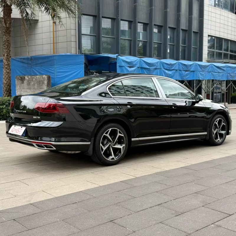 佛山25年大众迈腾8