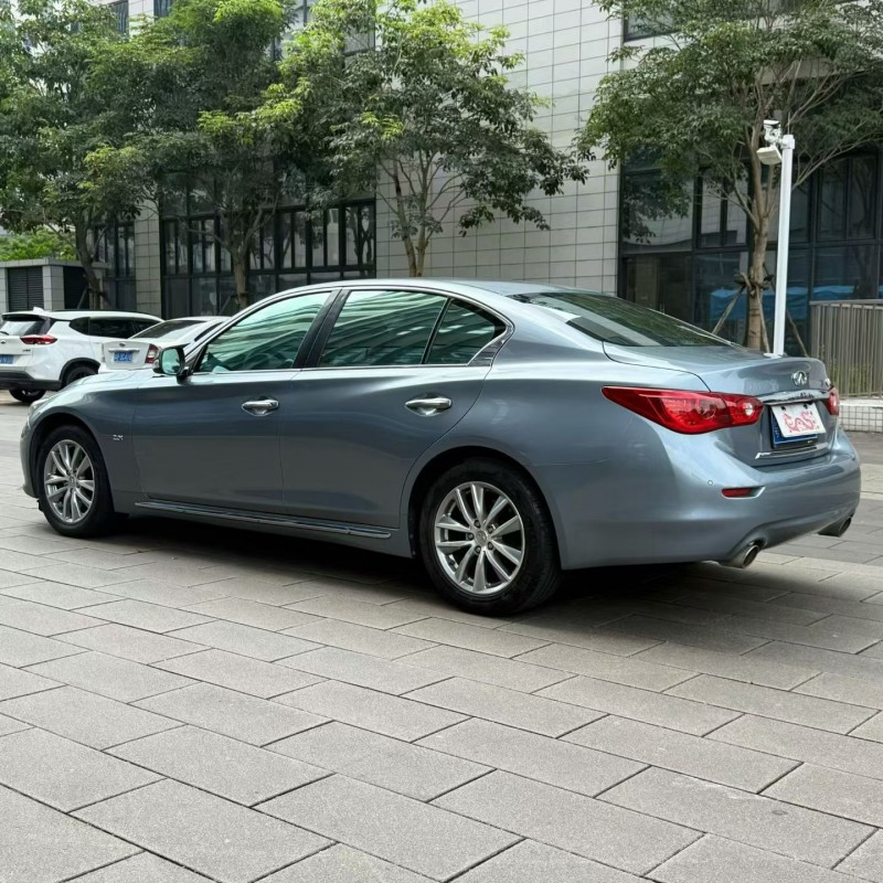 佛山15年英菲尼迪Q507