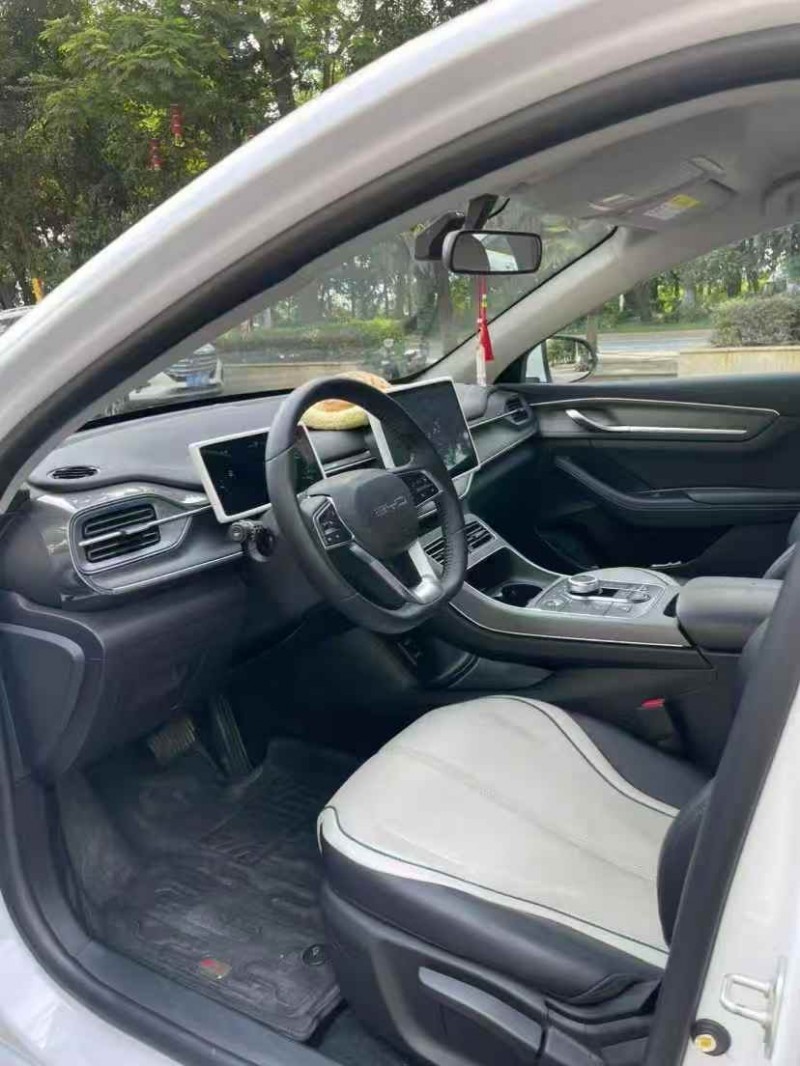 东莞24年比亚迪驱逐舰4