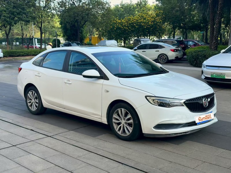 佛山20年别克英朗2