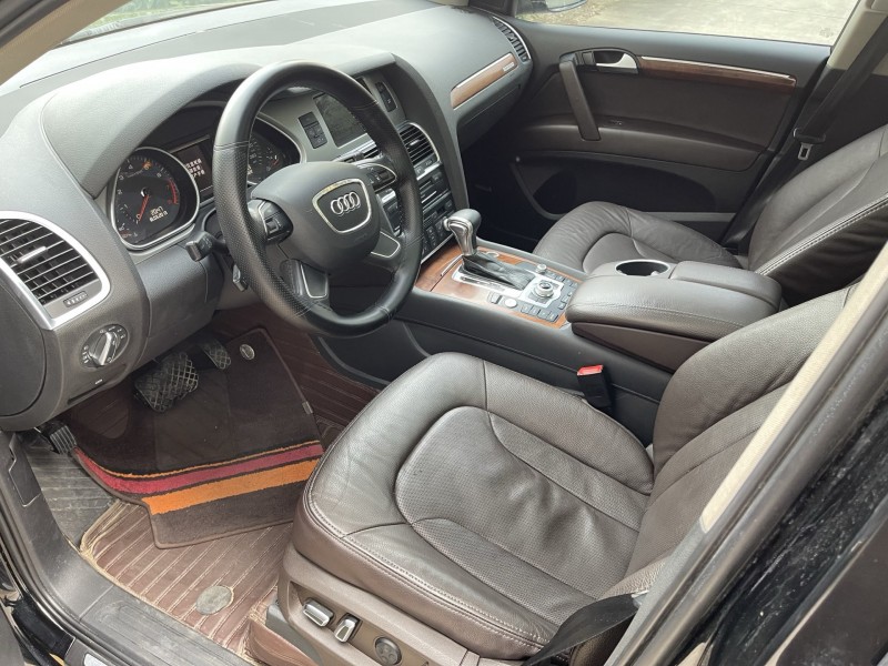 济宁15年奥迪Q75