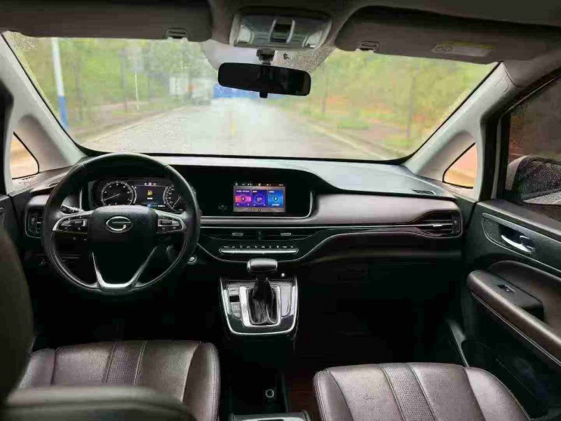 南宁20年传祺M65