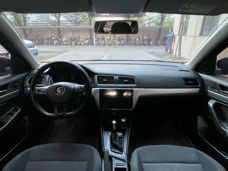 广州18年大众朗逸8