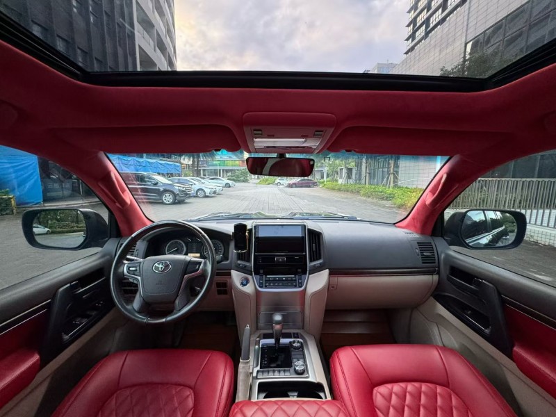 佛山20年丰田兰德酷路泽5