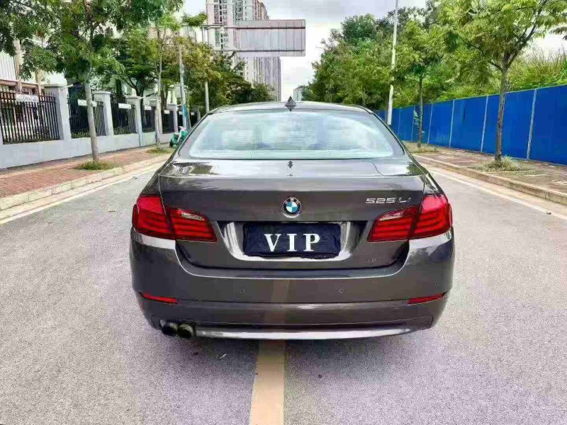 南宁12年宝马5系9