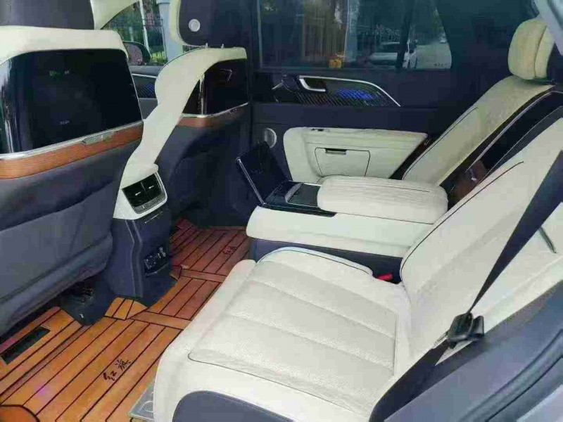 南宁21年红旗HS96