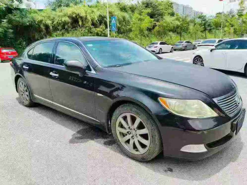南宁07年雷克萨斯LS2