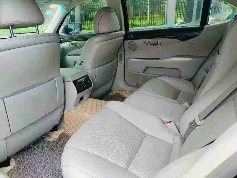 南宁07年雷克萨斯LS6