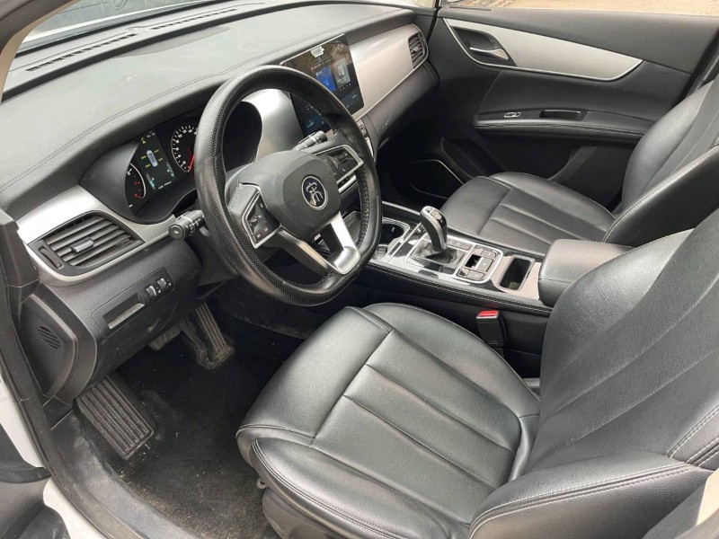 济宁21年比亚迪宋MAX4