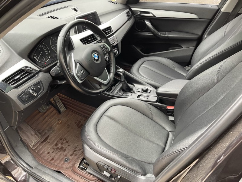 济宁18年宝马X16