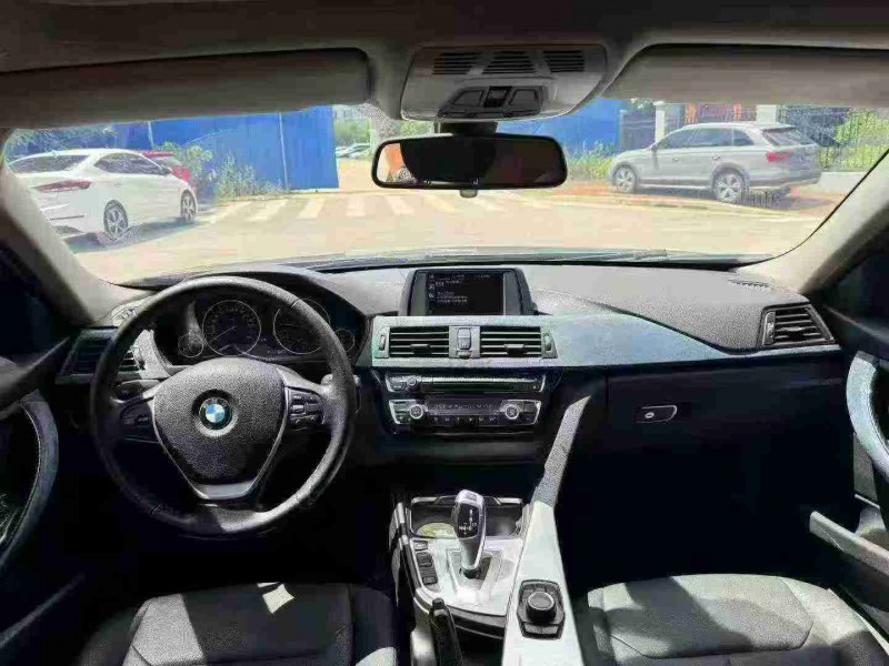 南宁16年宝马3系5