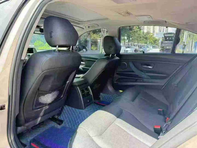 南宁16年宝马3系6