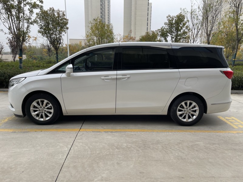 济宁20年别克GL87