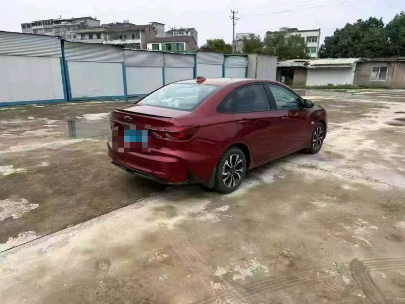 金华20年雪佛兰科鲁泽7