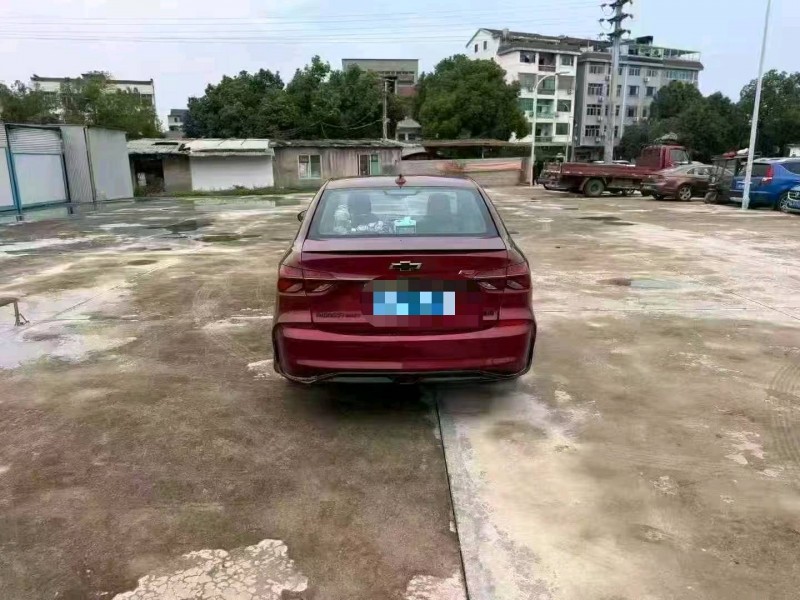 金华20年雪佛兰科鲁泽8