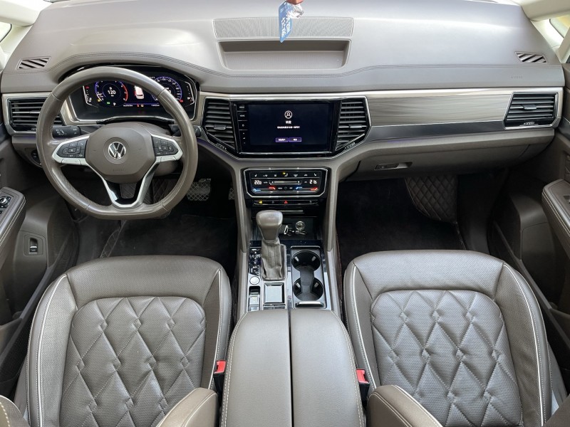 济宁21年大众威然4