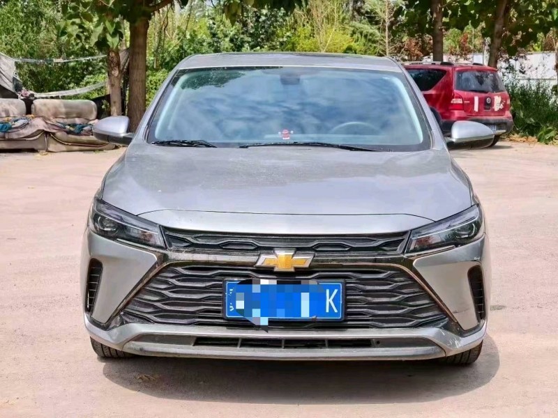 保定23年雪佛兰科鲁泽1