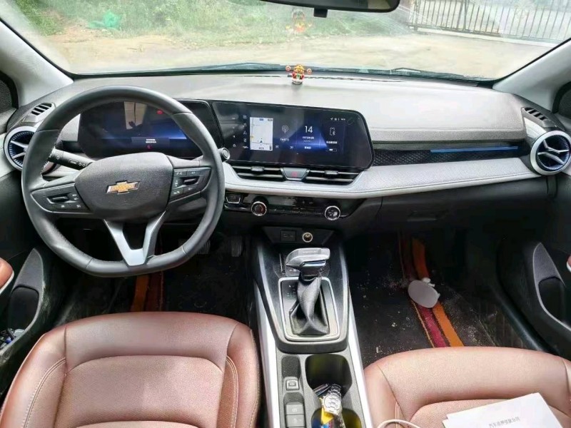 保定23年雪佛兰科鲁泽5