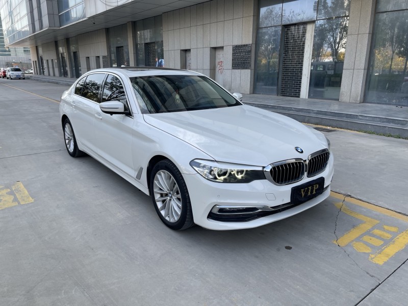 济宁19年宝马5系3