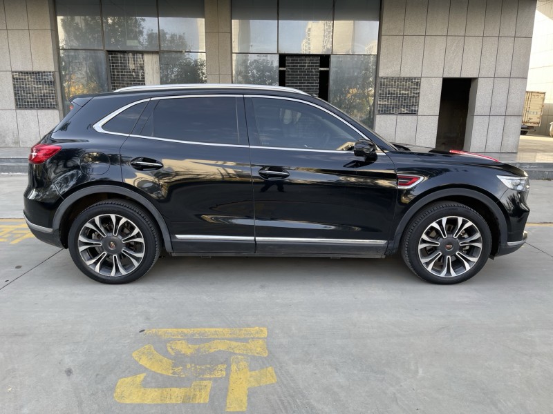 济宁19年红旗HS58