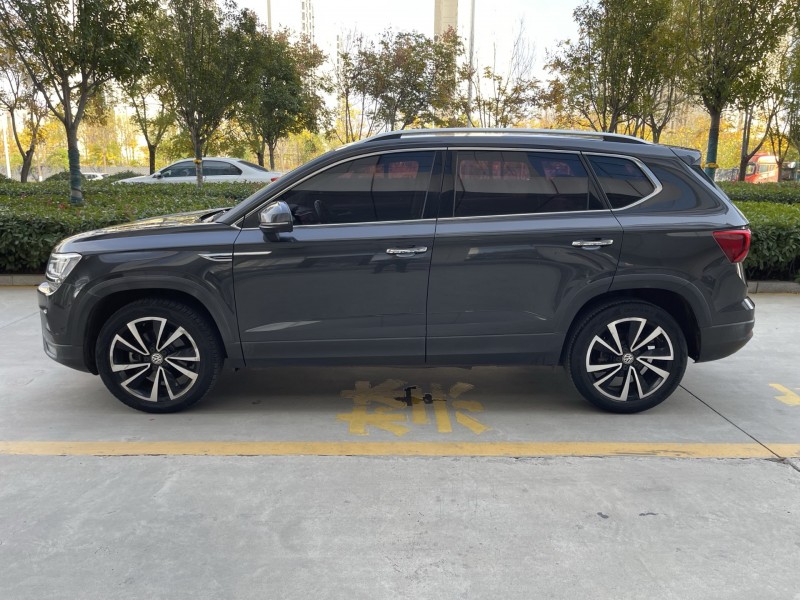 济宁19年大众探岳8