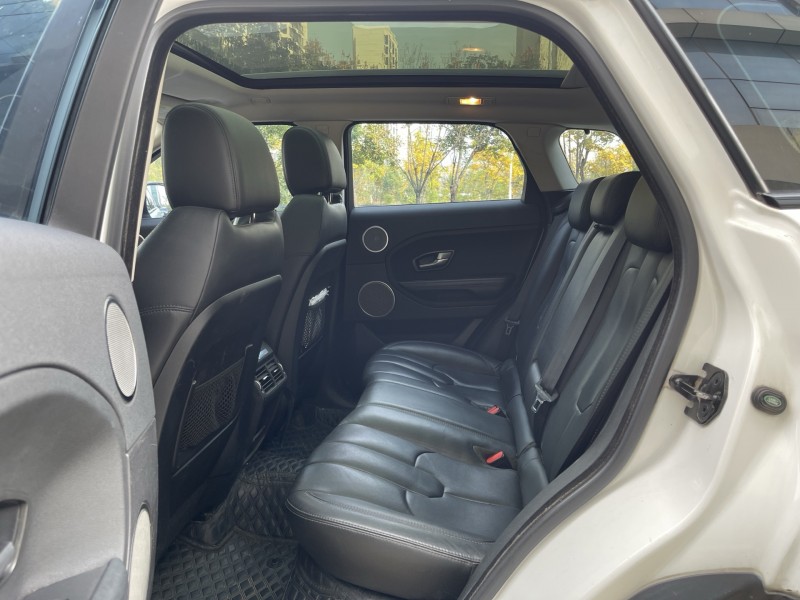 济宁15年路虎极光7