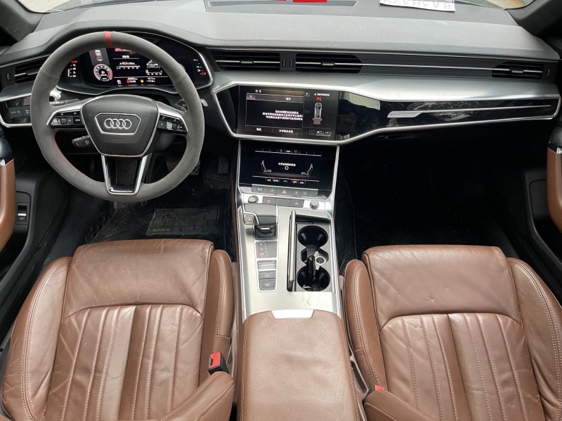 济宁21年奥迪A6L6