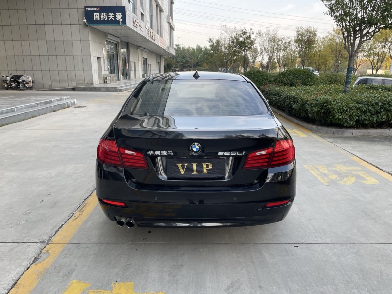 济宁16年宝马5系9