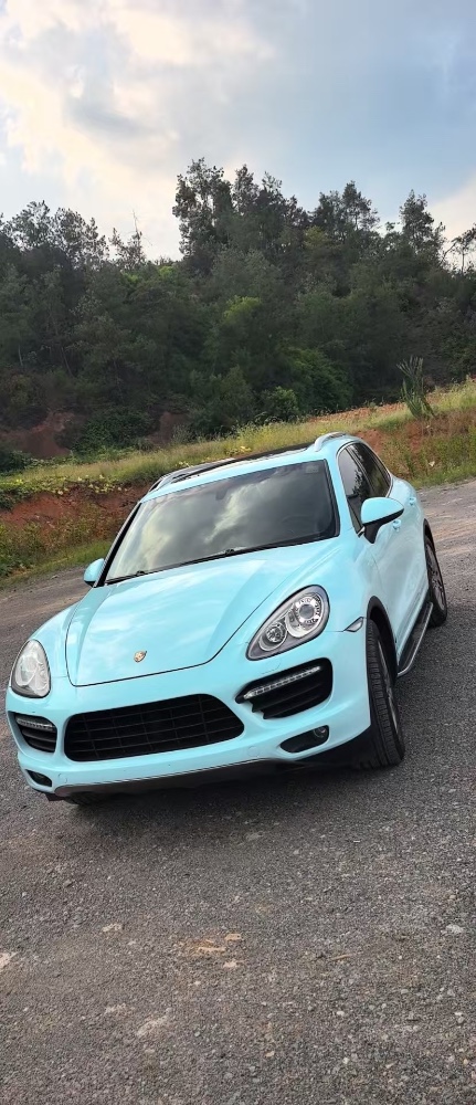 恩施13年保时捷卡宴1