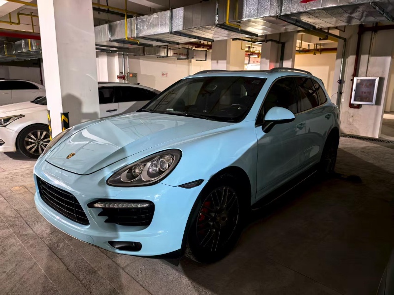 恩施13年保时捷卡宴3