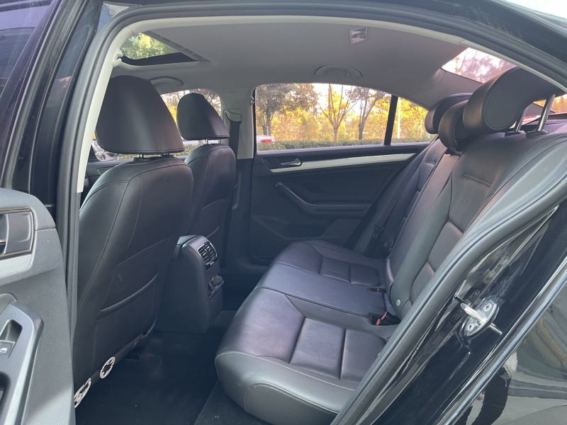 济宁18年大众速腾8