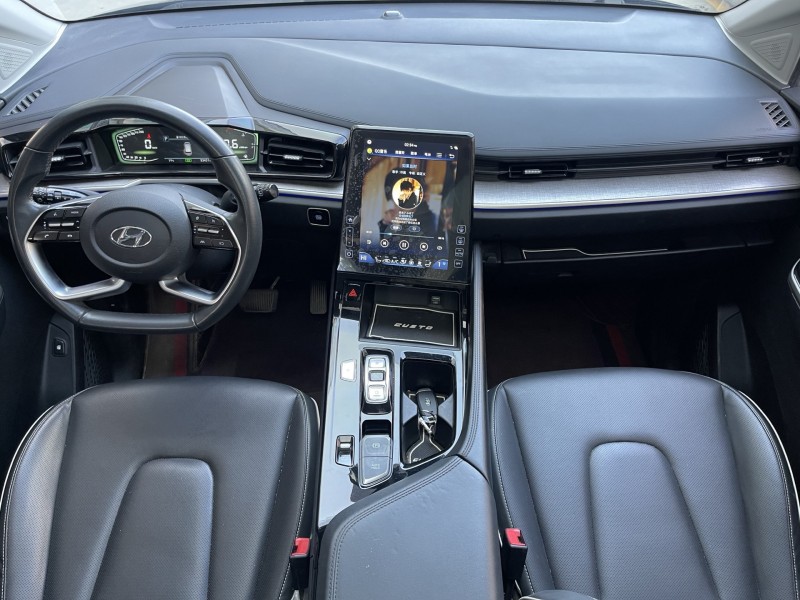 济宁23年现代库斯图3