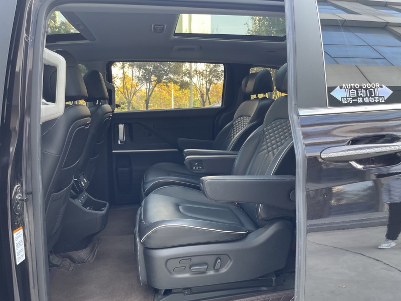 济宁23年现代库斯图6