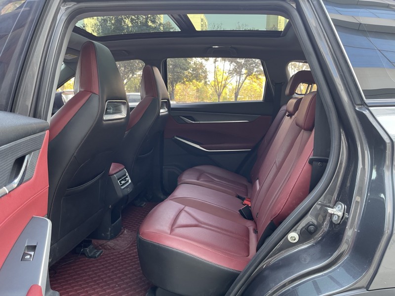 济宁22年长安汽车CS756