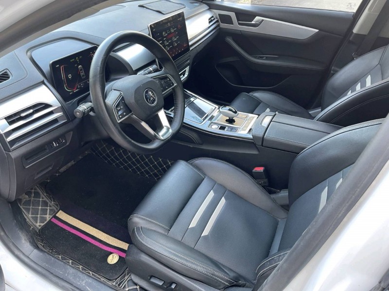 济宁19年比亚迪秦4