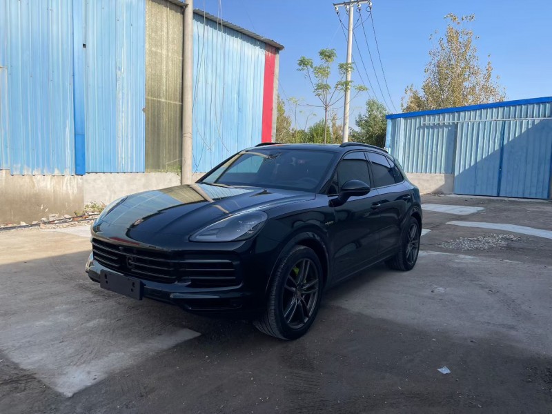 徐州23年保时捷卡宴2