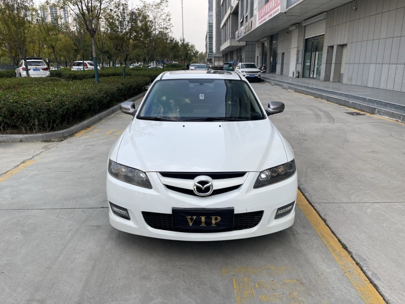 济宁16年马自达61