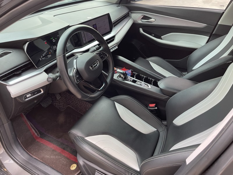 济宁24年吉利缤瑞6